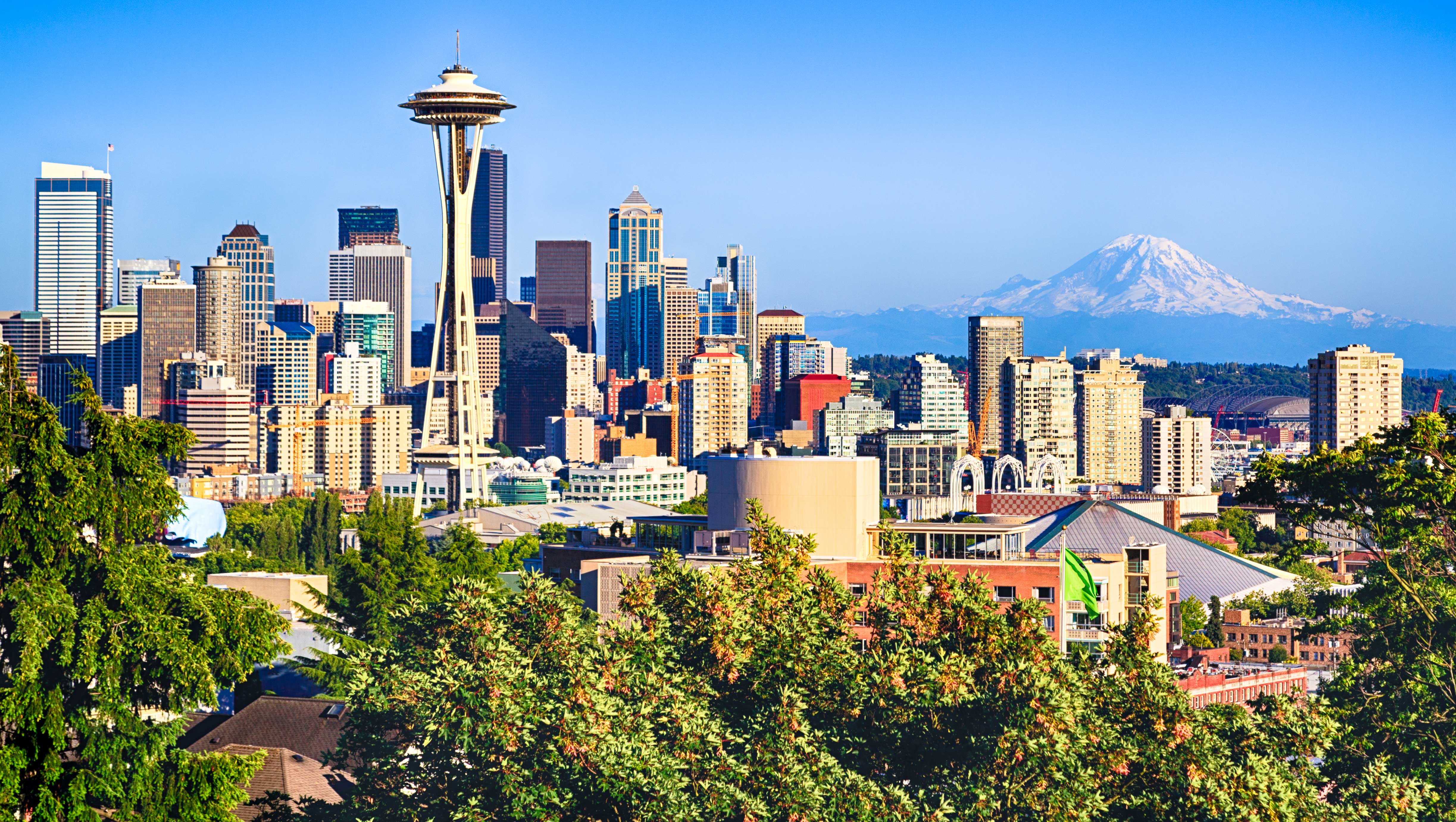Seattle skyline on a sunny day